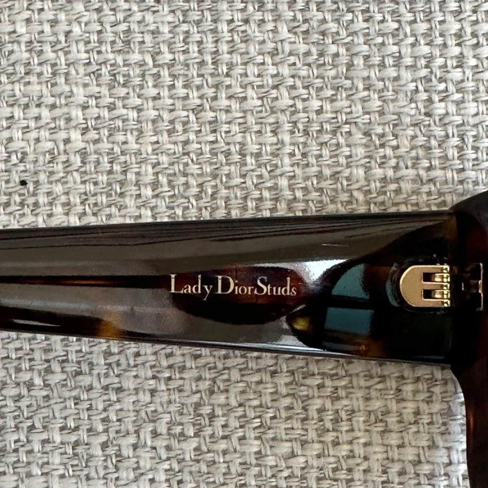 Christian Lady Dior stud sunglasses - Picture 7 of 8